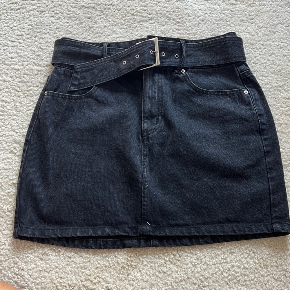 Forever 21 skirt